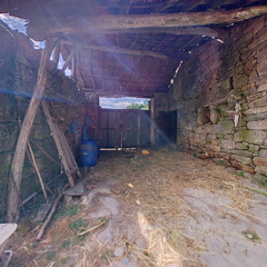 loading blurry tour image