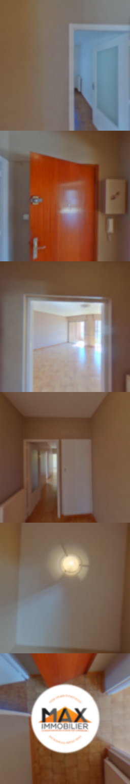 loading blurry tour image