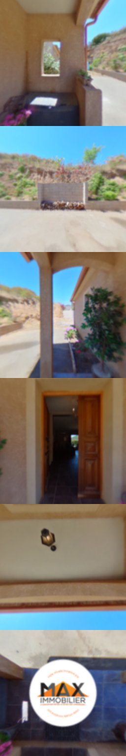 loading blurry tour image