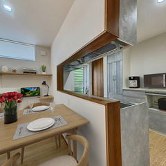 loading blurry tour image