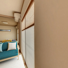 loading blurry tour image