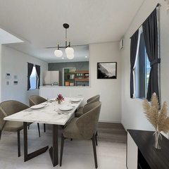 loading blurry tour image