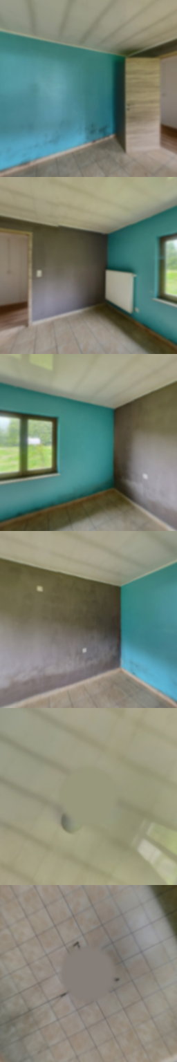 loading blurry tour image