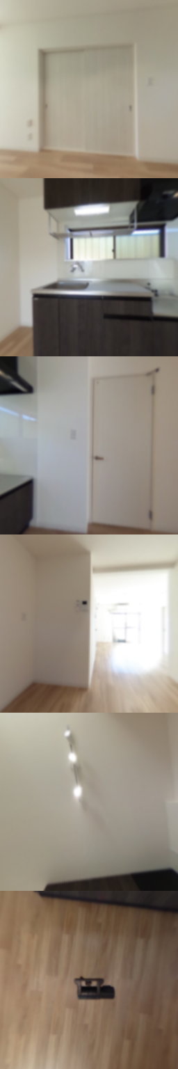 loading blurry tour image