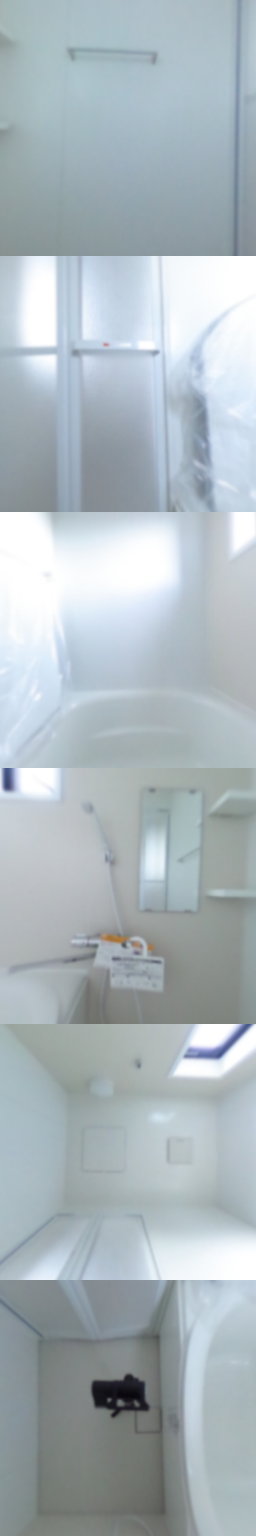 loading blurry tour image