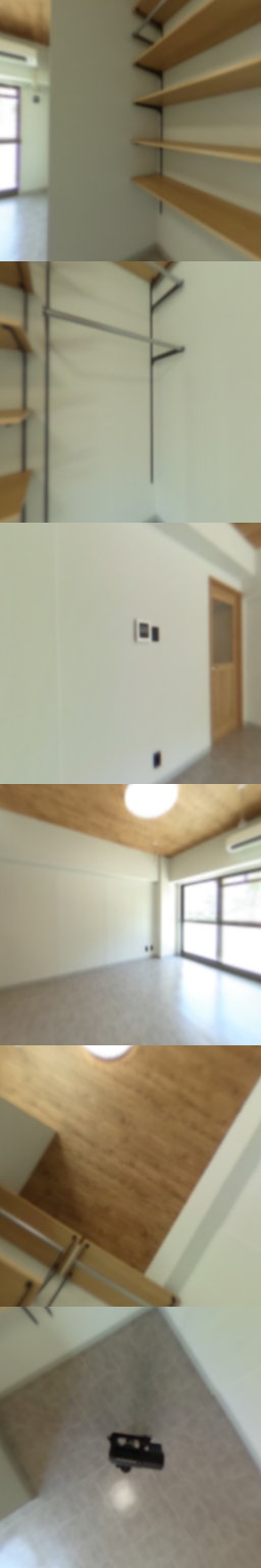 loading blurry tour image