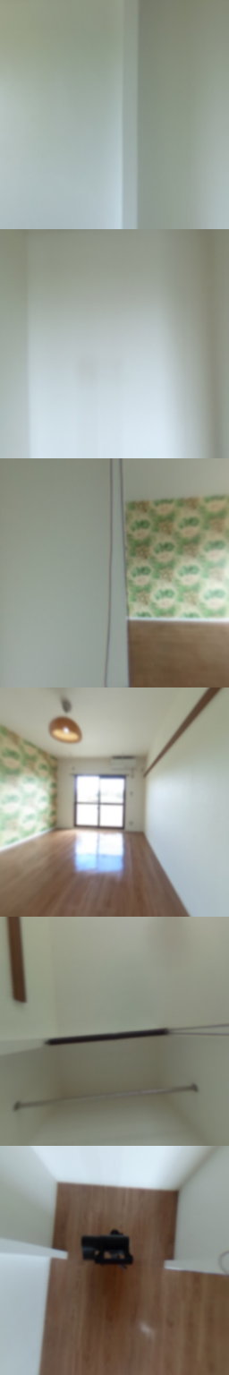 loading blurry tour image