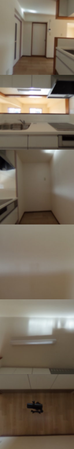 loading blurry tour image