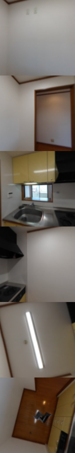 loading blurry tour image