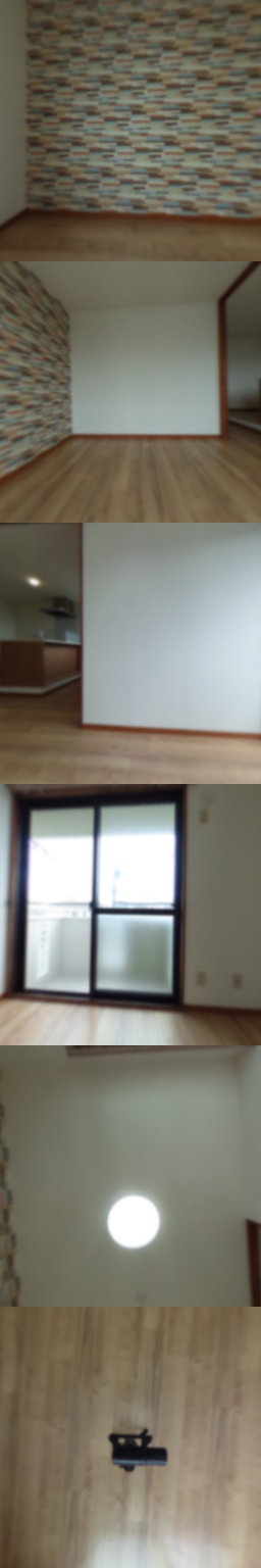 loading blurry tour image