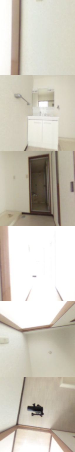 loading blurry tour image