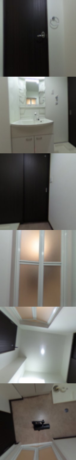 loading blurry tour image