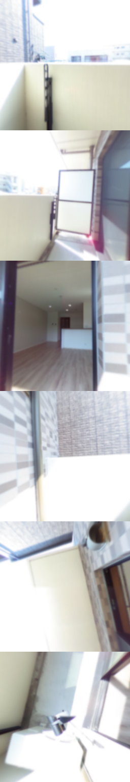 loading blurry tour image