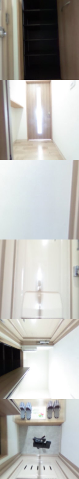loading blurry tour image