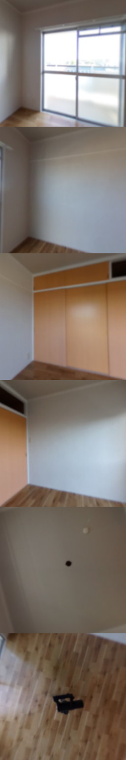 loading blurry tour image