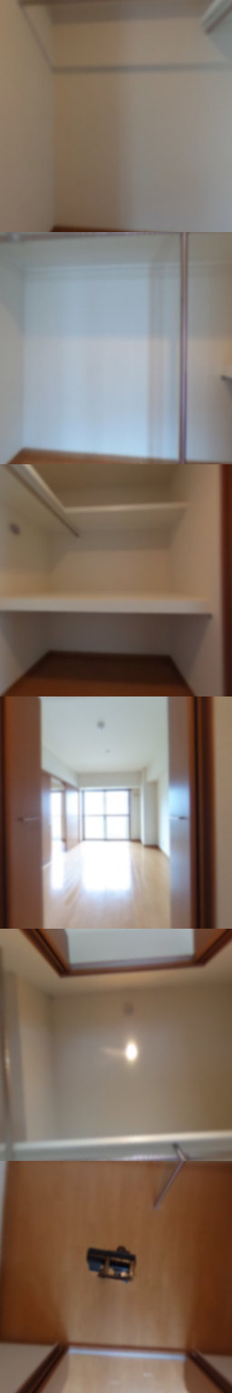 loading blurry tour image