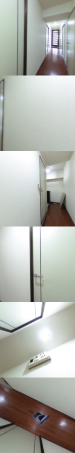 loading blurry tour image