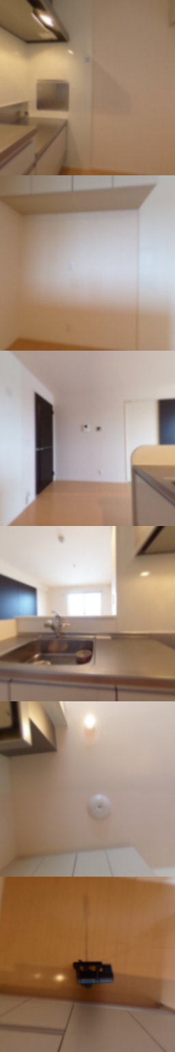 loading blurry tour image