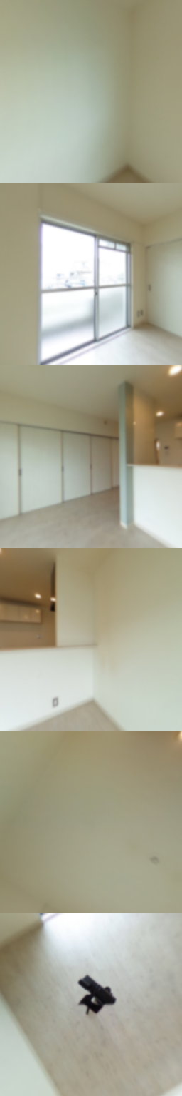 loading blurry tour image