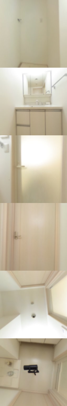 loading blurry tour image