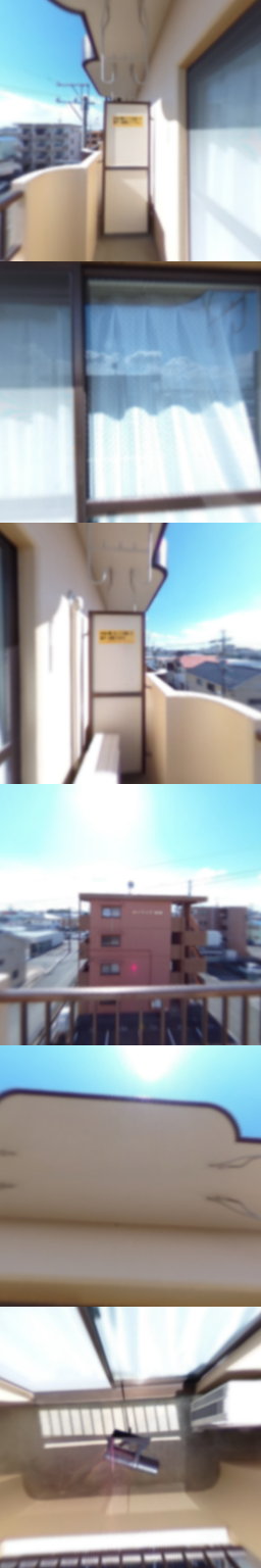 loading blurry tour image