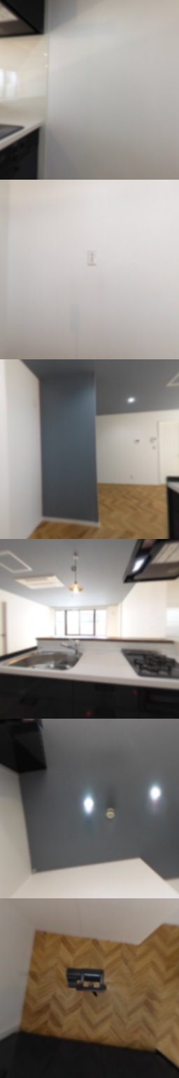 loading blurry tour image