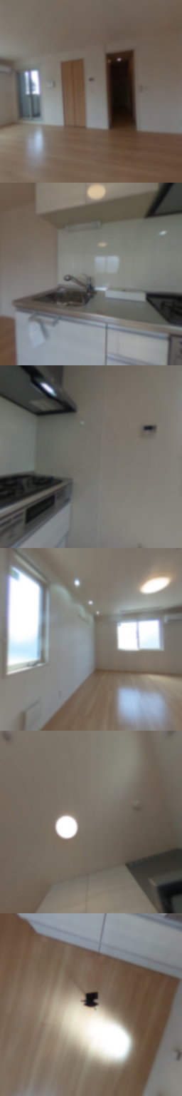 loading blurry tour image