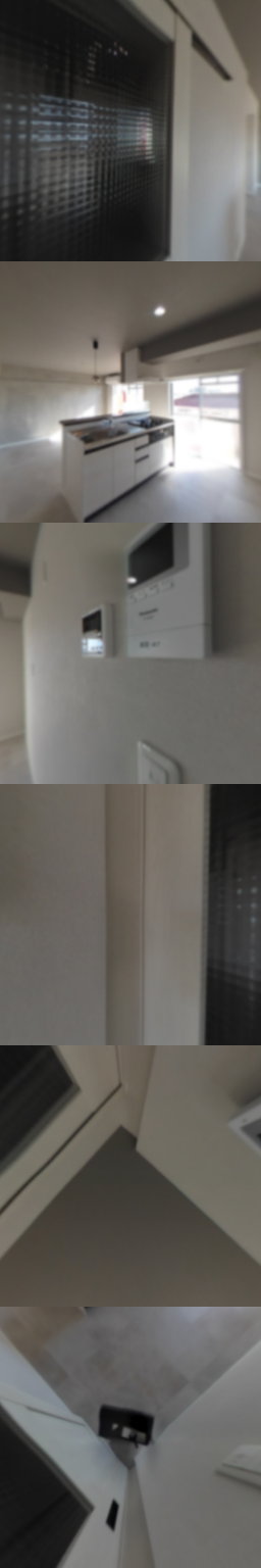 loading blurry tour image