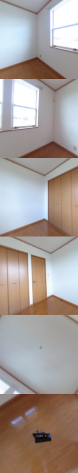 loading blurry tour image