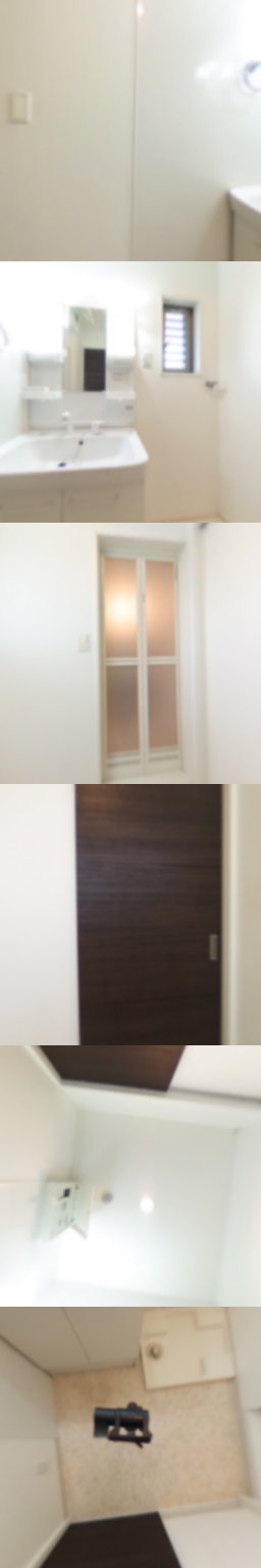 loading blurry tour image