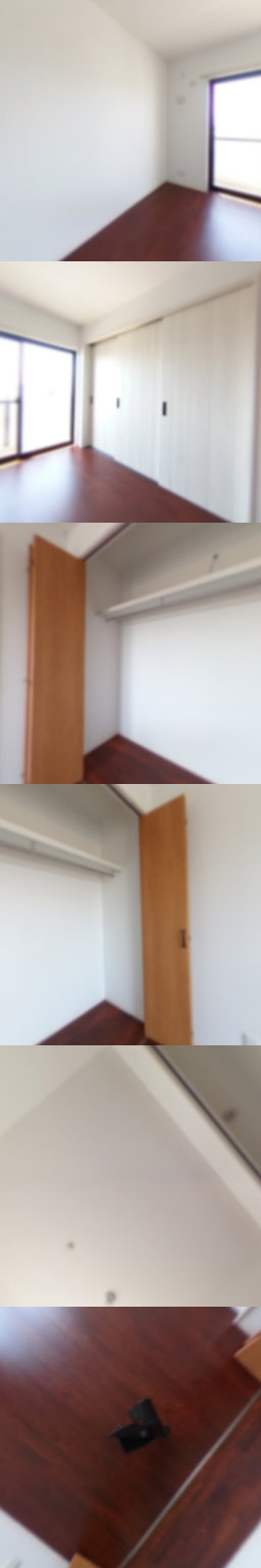 loading blurry tour image