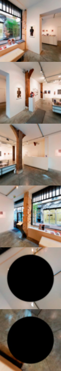 loading blurry tour image