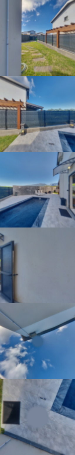 loading blurry tour image