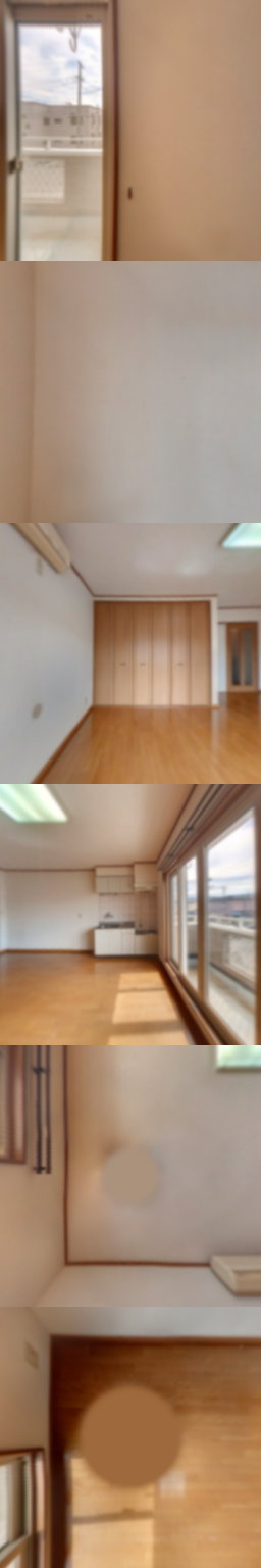 loading blurry tour image